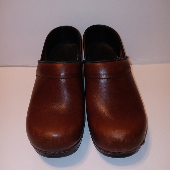 Dansko Clogs - Picture 5 of 7